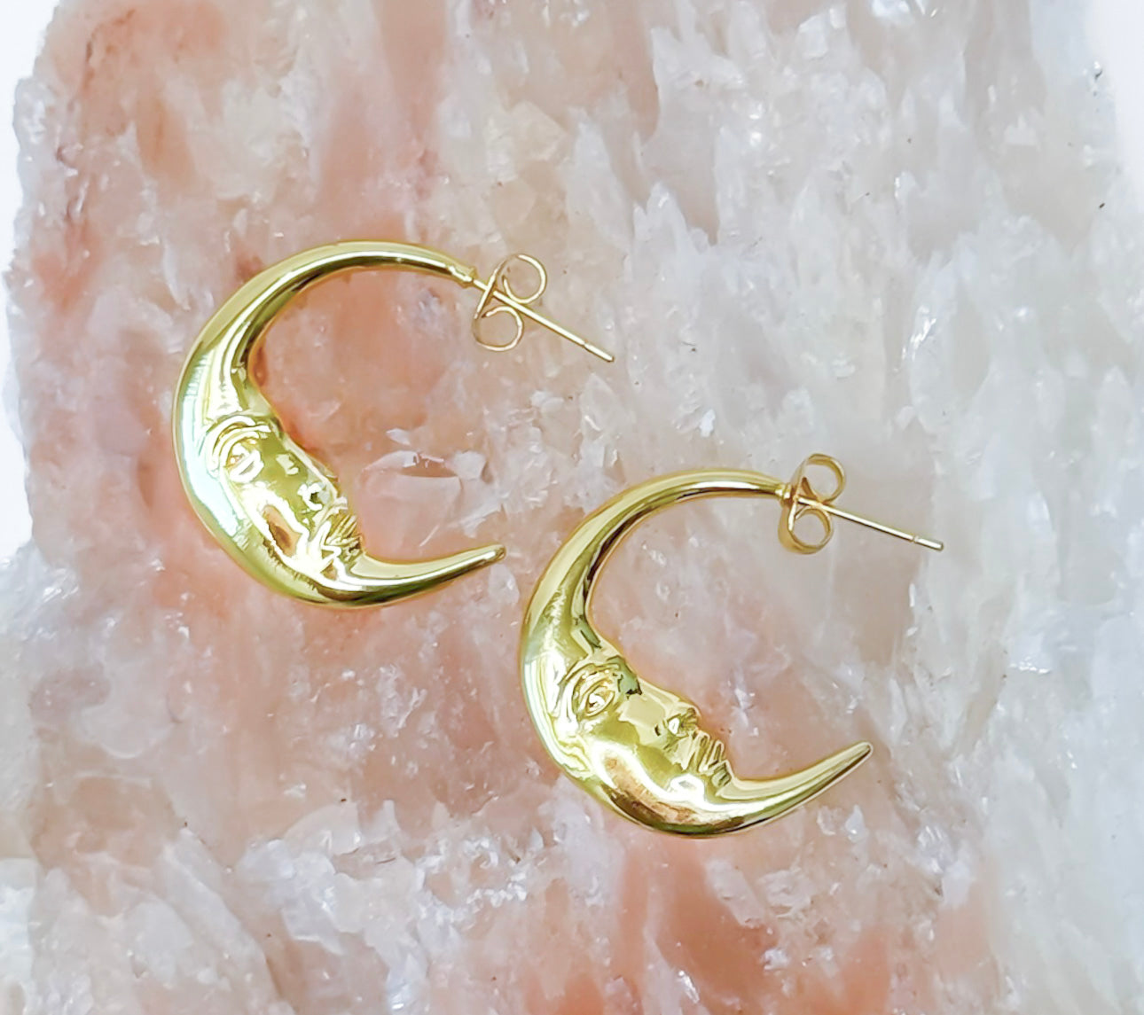 MOONLIT Medium Hoop Earrings