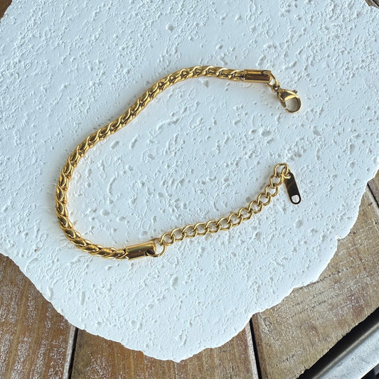 Linked Up Classic Chain Bracelet